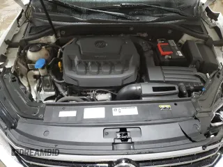 2018 Volkswagen Passat SEL Premium z VIN 1VWCA7A33JC017304, wystawiony jako Copart lot #86557824 z przebiegiem 74 001 mil mil oraz Szkoda całkowita • Salvage title. Historia ofert i sprzedaży dostępna na DreamBid. Obrazek 11.