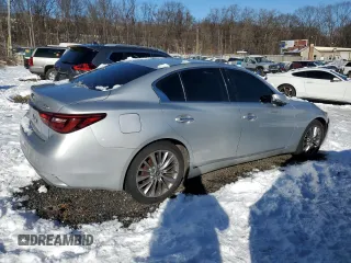 2018 Infiniti Q50 Luxe with VIN JN1EV7AR0JM433540, listed as a Copart auction lot 84282984 with 105,890 mi miles and Salvage Title. Bid and sale history available at carsss.com. Image 3.