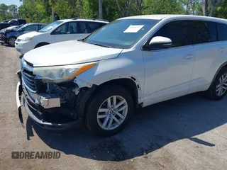 2016 Toyota Highlander LE Plus z VIN 5TDZKRFH4GS127117, wystawiony jako IAAI lot #42054767 z przebiegiem 167 253 mil mil oraz . Historia ofert i sprzedaży dostępna na DreamBid. Obrazek 18.