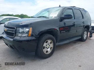 2012 Chevrolet Tahoe LS с VIN 1GNSCAE08CR264685, выставлен на аукционе IAAI как лот 42357932 с пробегом 188 923 миль миль и . История ставок и продаж доступна на DreamBid. Изображение 18.