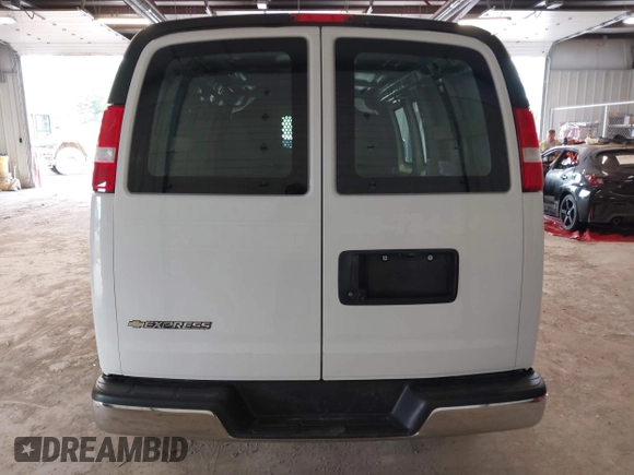 2022 Chevrolet Express Cargo with VIN 1GCWGAFP4N1155524, listed as a IAAI auction lot 42389470 with 33,655 mi miles and . Bid and sale history available at DreamBid. Image 16.