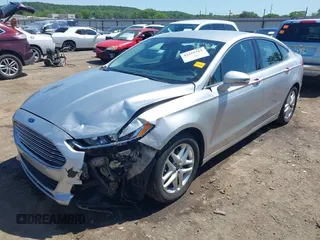 2013 Ford Fusion SE z VIN 3FA6P0HR2DR163219, wystawiony jako IAAI lot #42255313 z przebiegiem 86 631 mil mil oraz . Historia ofert i sprzedaży dostępna na DreamBid. Obrazek 17.