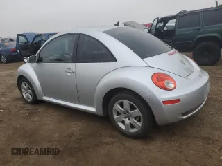 2007 Volkswagen New Beetle Coupe with VIN 3VWRW31CX7M510330, listed as a Copart auction lot 43839295 with 88,296 mi miles and Clean Title. Bid and sale history available at carsss.com. Image 2.