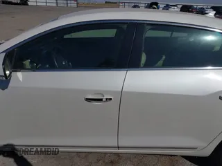 2011 Buick LaCrosse CXS with VIN 1G4GE5ED8BF377695, listed as a IAAI auction lot 41758031 with 91,434 mi miles. Bid and sale history available at carsss.com. Image 13.