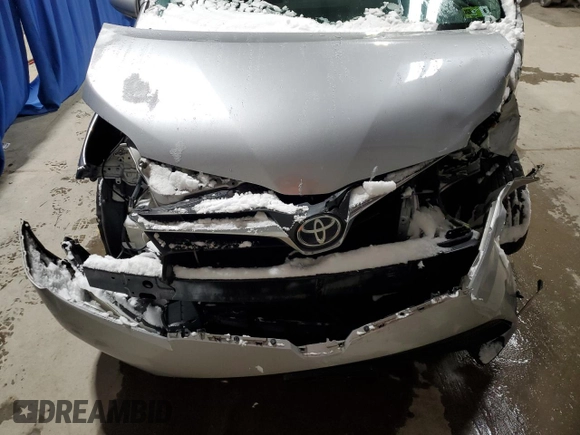 2018 Toyota Sienna LE Auto Access Seat with VIN 5TDKZ3DC1JS926071, listed as a Copart auction lot 45934695 with 0 mi miles and Salvage Title. Bid and sale history available at carsss.com. Image 13.