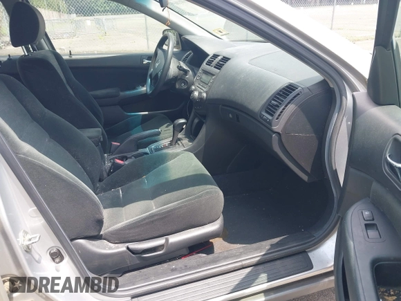 2007 Honda Accord LX with VIN 1HGCM56467A033681, listed as a IAAI auction lot 42680186 with 181,997 mi miles and . Bid and sale history available at DreamBid. Image 5.