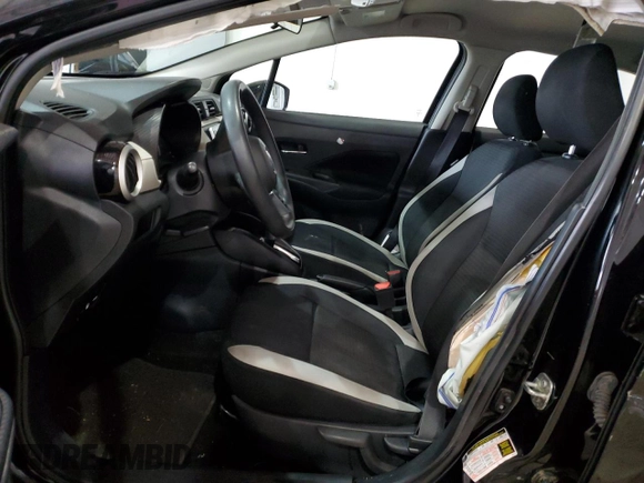 2021 Nissan Versa SV z VIN 3N1CN8EV0ML847078, wystawiony jako Copart lot #52895715 z przebiegiem 87 360 mil mil oraz Szkoda całkowita • Salvage title. Historia ofert i sprzedaży dostępna na DreamBid. Obrazek 7.