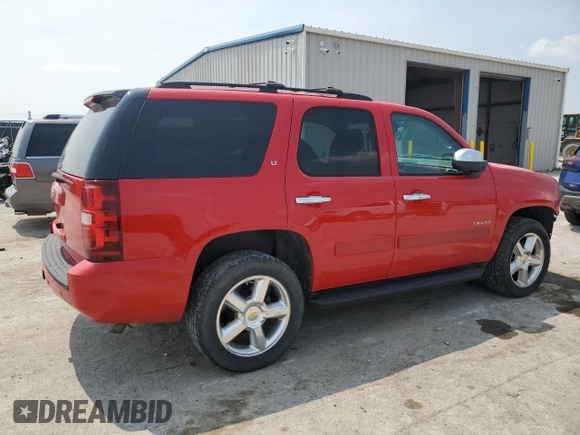 2014 Chevrolet Tahoe LT z VIN 1GNSKBE04ER208982, wystawiony jako Copart lot #60688545 z przebiegiem 165 043 mil mil oraz Szkoda całkowita • Salvage title. Historia ofert i sprzedaży dostępna na DreamBid. Obrazek 3.