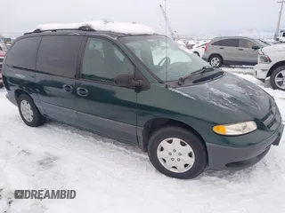 1999 Dodge Grand Caravan with VIN 1B4GT44LXXB609853, listed as a IAAI auction lot 41299906 with 211,337 mi miles and . Bid and sale history available at DreamBid. Image 1.