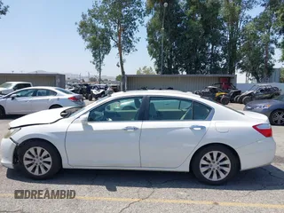 2015 Honda Accord EX-L z VIN 1HGCR2F81FA214253, wystawiony jako IAAI lot #42548901 z przebiegiem 138 965 mil mil oraz . Historia ofert i sprzedaży dostępna na DreamBid. Obrazek 14.