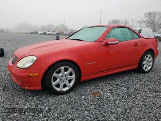 2003 Mercedes-Benz SLK-Class 2.3L with VIN WDBKK49F43F286405, listed as a Copart auction lot 84041324 with 122,799 mi miles and Salvage Title. Bid and sale history available at carsss.com. Image 1.
