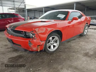 2009 Dodge Challenger R/T z VIN 2B3LJ54TX9H558332, wystawiony jako IAAI lot #42118072 z przebiegiem 173 010 mil mil oraz . Historia ofert i sprzedaży dostępna na DreamBid. Obrazek 2.