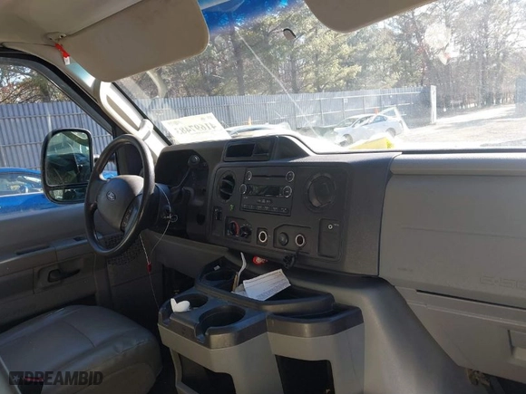 2012 Ford Econoline Cargo Van Commercial with VIN 1FTNE2EL7CDA53538, listed as a IAAI auction lot 41697483 with 142,154 mi miles. Bid and sale history available at carsss.com. Image 5.