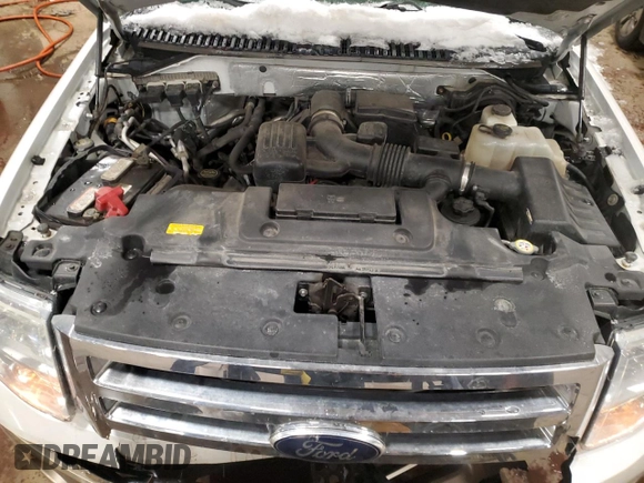 2014 Ford Expedition EL XLT with VIN 1FMJK1J57EEF25674, listed as a Copart auction lot 45651945 with 232,144 mi miles and Clean Title. Bid and sale history available at carsss.com. Image 12.