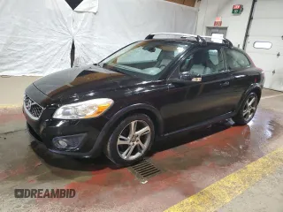 2013 Volvo C30 T5 with VIN YV1672MK1D2304486, listed as a Copart auction lot 48019905 with 126,560 mi miles and Clean Title. Bid and sale history available at DreamBid. Image 1.