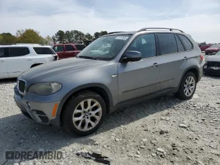 2011 BMW X5 35i with VIN 5UXZV4C59BL742646, listed as a Copart auction lot 51513805 with 240,632 mi miles and Clean Title. Bid and sale history available at carsss.com. Image 1.