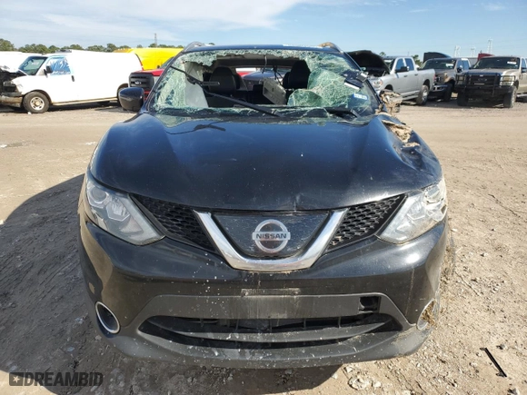 2018 Nissan Rogue Sport S with VIN JN1BJ1CP8JW194136, listed as a Copart auction lot 88809565 with 118,747 mi miles and Clean Title. Bid and sale history available at carsss.com. Image 5.