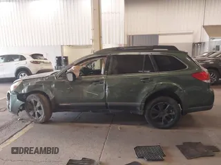 2012 Subaru Outback Limited с VIN 4S4BRBKC2C3269259, выставлен на аукционе IAAI как лот 42284769 с пробегом 174 384 миль миль и . История ставок и продаж доступна на DreamBid. Изображение 14.