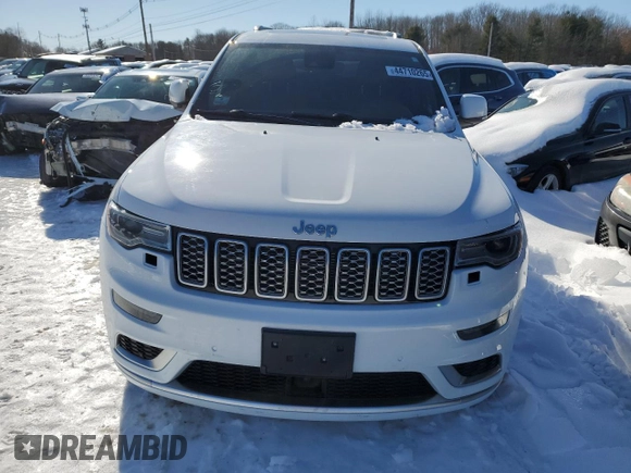 2019 Jeep Grand Cherokee Summit with VIN 1C4RJFJT7KC625240, listed as a Copart auction lot 44710265 with 114,205 mi miles and Salvage title. Bid and sale history available at DreamBid. Image 5.
