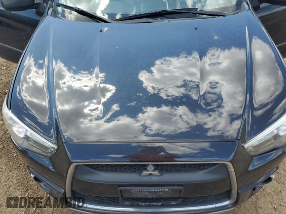 2011 Mitsubishi Outlander SE z VIN JA4AR4AU5BZ002340, wystawiony jako Copart lot #58254175 z przebiegiem 145 287 mil mil oraz Szkoda całkowita • Salvage title. Historia ofert i sprzedaży dostępna na DreamBid. Obrazek 12.