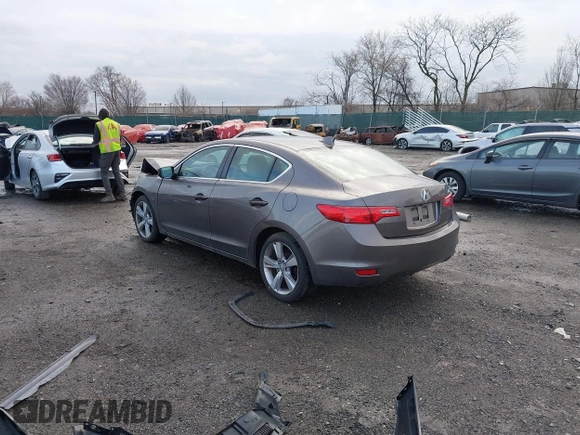 2014 Acura ILX Premium Pkg with VIN 19VDE1F53EE009018, listed as a IAAI auction lot 41813776 with 55,995 mi miles. Bid and sale history available at carsss.com. Image 3.