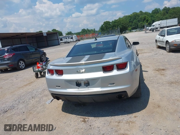 2013 Chevrolet Camaro LT with VIN 2G1FB1E30D9113836, listed as a IAAI auction lot 42669445 with 184,687 mi miles and . Bid and sale history available at DreamBid. Image 16.