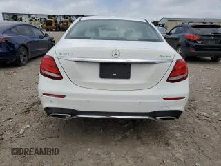 2019 Mercedes-Benz E 300 z VIN WDDZF4KBXKA489277, wystawiony jako Copart lot #58079675 z przebiegiem 75 384 mil mil oraz Szkoda całkowita • Salvage title. Historia ofert i sprzedaży dostępna na DreamBid. Obrazek 6.