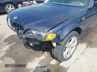 2002 BMW 3 Series 330xi with VIN WBAEW53492PG17309, listed as a IAAI auction lot 42311544 with 239,540 mi miles and . Bid and sale history available at DreamBid. Image 18.