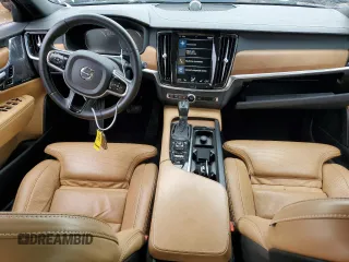 2020 Volvo V90 with VIN YV1A22VL5L1128028, listed as a Copart auction lot 53423874 with 47,745 mi miles and Salvage title. Bid and sale history available at DreamBid. Image 8.