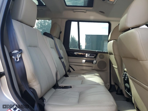 2016 Land Rover LR4 HSE with VIN SALAG2V62GA828153, listed as a Copart auction lot 48319105 with NaN miles and Salvage Title. Bid and sale history available at carsss.com. Image 11.