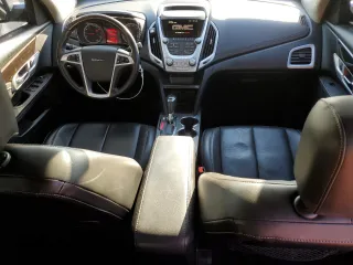 2017 GMC Terrain Denali z VIN 2GKFLRE35H6104385, wystawiony jako Copart lot #49661185 z przebiegiem 79 520 mil mil oraz Szkoda całkowita • Salvage title. Historia ofert i sprzedaży dostępna na DreamBid. Obrazek 8.