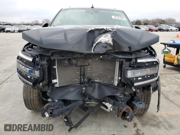 2023 Ford Expedition Max XLT z VIN 1FMJK1H86PEA16436, wystawiony jako Copart lot #45181085 z przebiegiem 14 551 mil mil oraz Czysty tytuł • Clean title. Historia ofert i sprzedaży dostępna na DreamBid. Obrazek 5.