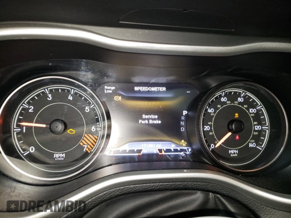 2014 Jeep Cherokee Limited z VIN 1C4PJMDB0EW189820, wystawiony jako Copart lot #60760495 z przebiegiem 171 651 mil mil oraz Czysty tytuł • Clean title. Historia ofert i sprzedaży dostępna na DreamBid. Obrazek 9.