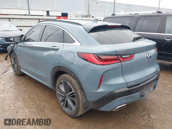 2023 Infiniti QX55 Luxe z VIN 3PCAJ5JRXPF109797, wystawiony jako IAAI lot #41455665 z przebiegiem 31 561 mil mil oraz . Historia ofert i sprzedaży dostępna na DreamBid. Obrazek 3.