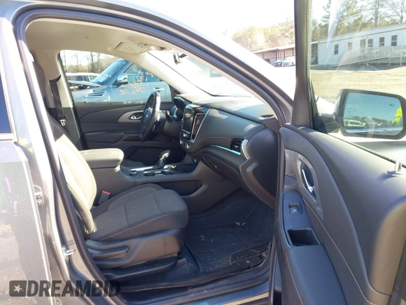 2021 Chevrolet Traverse LT Cloth with VIN 1GNERGKW9MJ210996, listed as a IAAI auction lot 41439953 with 52,099 mi miles. Bid and sale history available at carsss.com. Image 5.