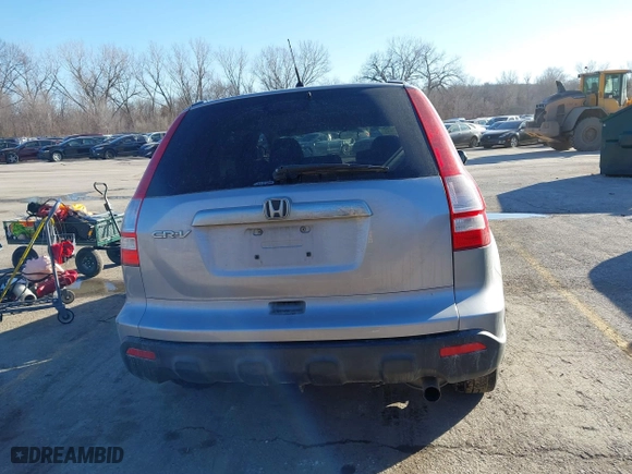 2007 Honda CR-V EX with VIN JHLRE48567C085583, listed as a IAAI auction lot 41509142 with 132,869 mi miles. Bid and sale history available at carsss.com. Image 17.
