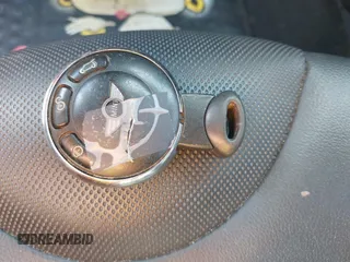 2014 MINI Convertible S с VIN WMWZP3C50ET298497, выставлен на аукционе IAAI как лот 42345812 с пробегом 119 921 миль миль и . История ставок и продаж доступна на DreamBid. Изображение 11.