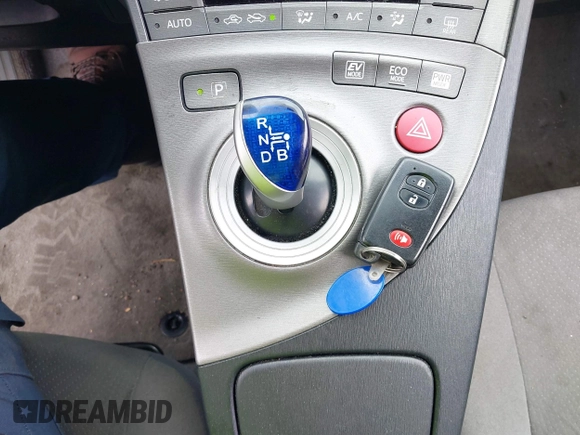 2014 Toyota Prius Four with VIN JTDKN3DU8E0387333, listed as a IAAI auction lot 42415523 with 165,252 mi miles and . Bid and sale history available at DreamBid. Image 11.