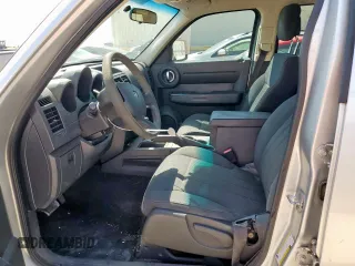 2011 Dodge Nitro Heat with VIN 1D4PT4GK1BW528637, listed as a Copart auction lot 52769545 with 143,539 mi miles and Clean Title. Bid and sale history available at DreamBid. Image 7.