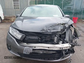 2024 Honda Odyssey EX-L with VIN 5FNRL6H69RB053109, listed as a IAAI auction lot 41902641 with 19,358 mi miles and . Bid and sale history available at DreamBid. Image 12.