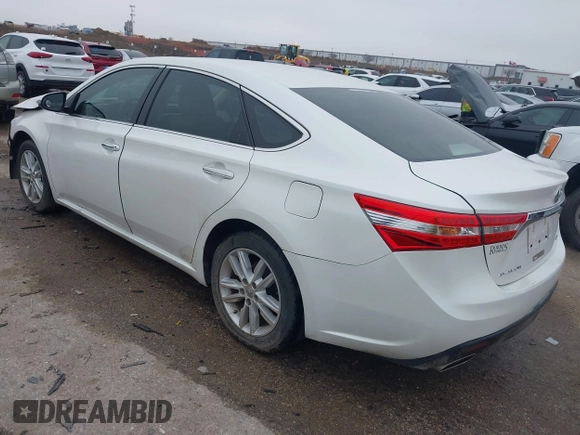 2013 Toyota Avalon XLE with VIN 4T1BK1EB8DU076613, listed as a IAAI auction lot 41709842 with 60,889 mi miles and . Bid and sale history available at DreamBid. Image 3.