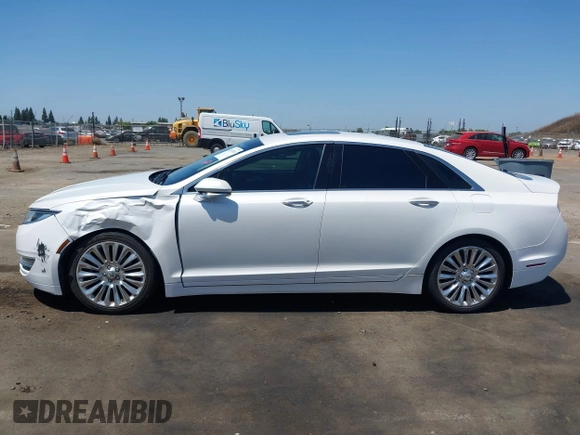 2013 Lincoln MKZ with VIN 3LN6L2JK2DR800880, listed as a IAAI auction lot 42407838 with 126,484 mi miles and . Bid and sale history available at DreamBid. Image 14.
