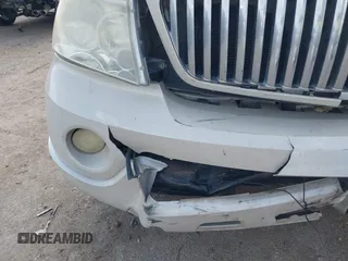2004 Lincoln Navigator Luxury with VIN 5LMFU27R74LJ35777, listed as a IAAI auction lot 42706528 with 231,014 mi miles and . Bid and sale history available at DreamBid. Image 6.