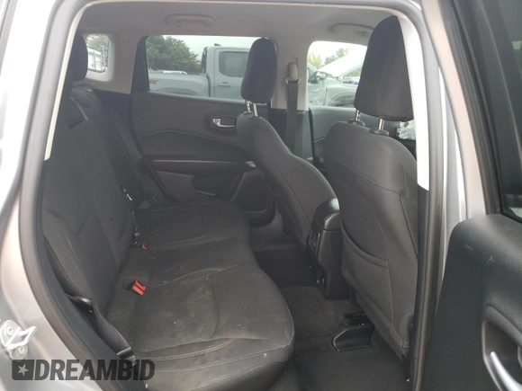 2018 Jeep Compass Sport с VIN 3C4NJDAB0JT100209, выставлен на аукционе Copart как лот 53946635 с пробегом 84 881 миль миль и Списание • Salvage title. История ставок и продаж доступна на DreamBid. Изображение 10.