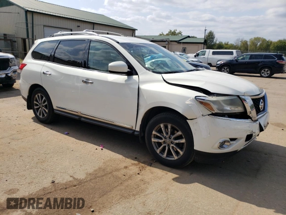 2013 Nissan Pathfinder SV with VIN 5N1AR2MM9DC624415, listed as a Copart auction lot 72439824 with 196,335 mi miles and Salvage Title. Bid and sale history available at carsss.com. Image 4.
