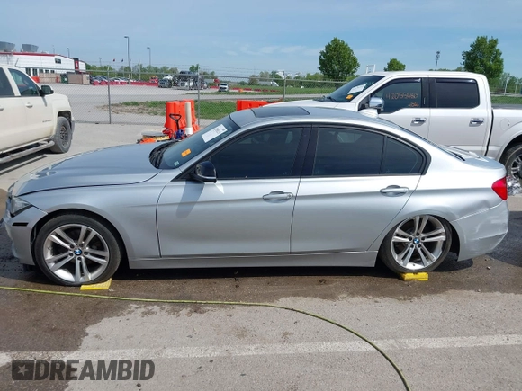 2014 BMW 3 Series 328i xDrive with VIN WBA3B5C51EP543588, listed as a IAAI auction lot 42105211 with 117,717 mi miles and . Bid and sale history available at DreamBid. Image 14.