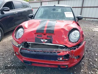 2017 MINI Convertible Cooper S с VIN WMWWG9C34H3C80967, выставлен на аукционе IAAI как лот 42116110 с пробегом 42 878 миль миль и . История ставок и продаж доступна на DreamBid. Изображение 13.