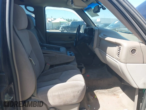 2006 Chevrolet Tahoe LS with VIN 1GNEC13V96R167740, listed as a IAAI auction lot 42384289 with 242,572 mi miles and . Bid and sale history available at DreamBid. Image 5.
