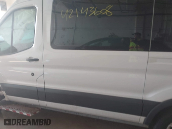 2018 Ford Transit XL с VIN 1FMZK1CM7JKA81747, выставлен на аукционе IAAI как лот 42143608 с пробегом 20 981 миль миль и . История ставок и продаж доступна на DreamBid. Изображение 14.