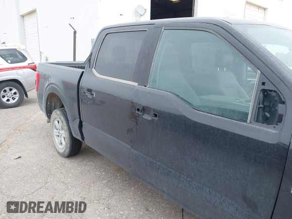 2021 Ford F-150 XL with VIN 1FTEW1C82MKD57251, listed as a IAAI auction lot 41888553 with 75,813 mi miles. Bid and sale history available at carsss.com. Image 4.